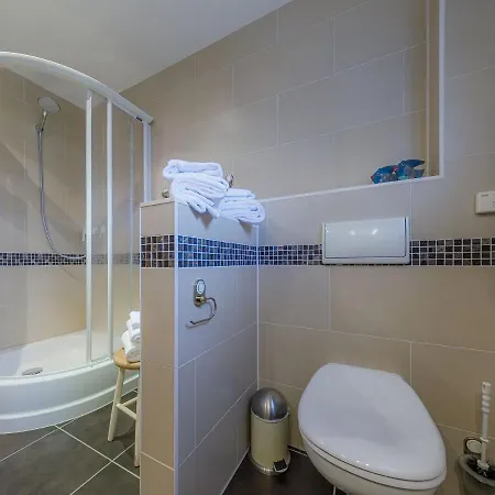 Ferienhaus Seeraeuber Am Jabler Holiday home *